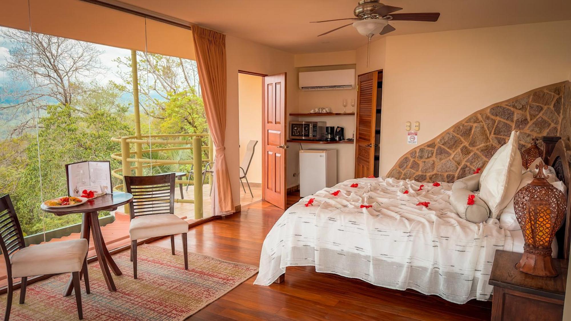 Hotel Issimo (adults Only) 4*