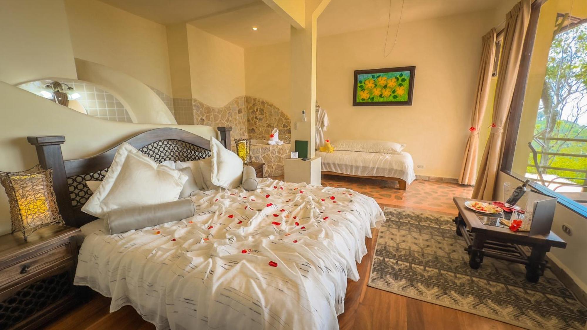 Hotel Issimo (adults Only)