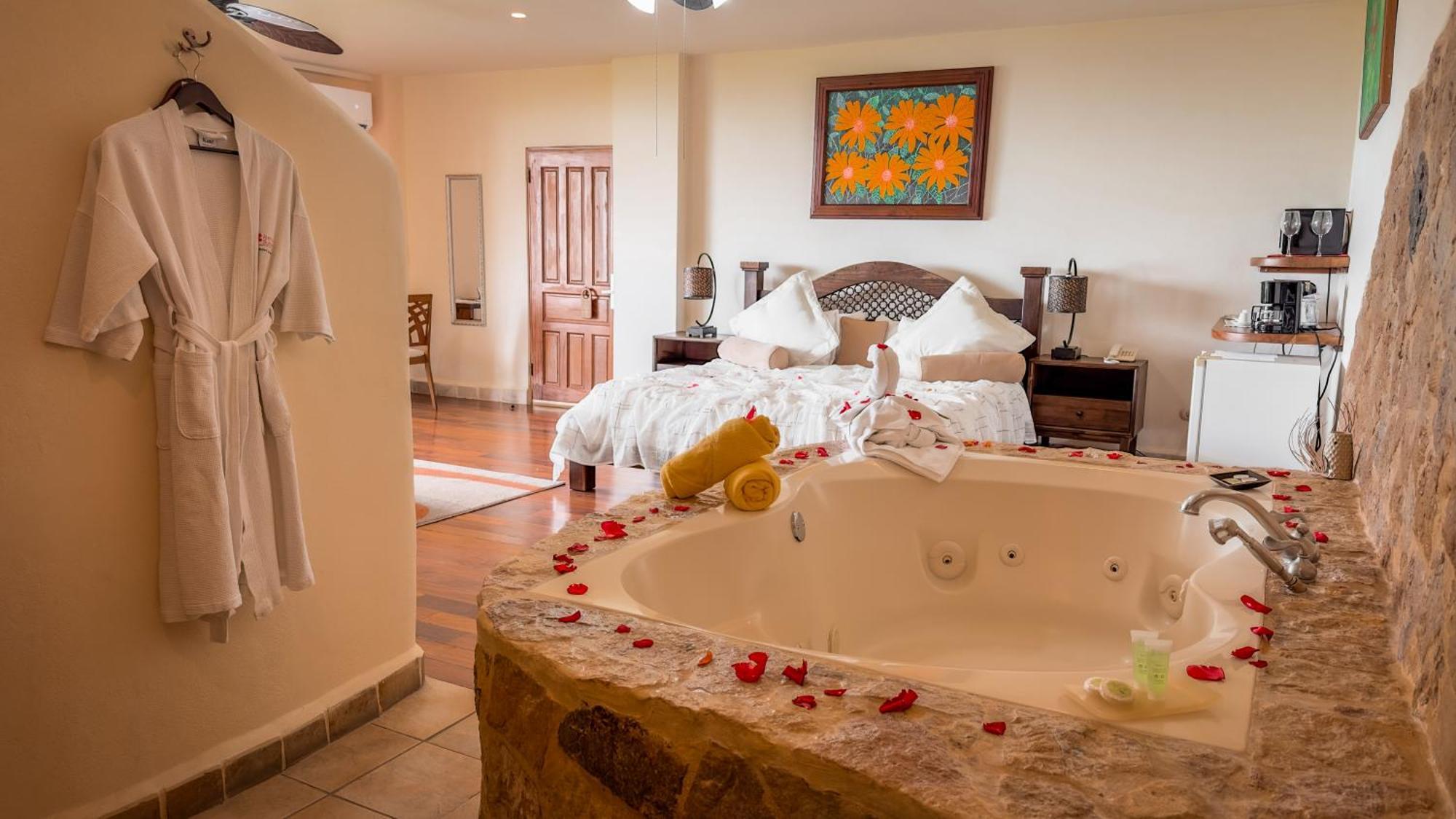 Hotel Issimo (adults Only) 4*