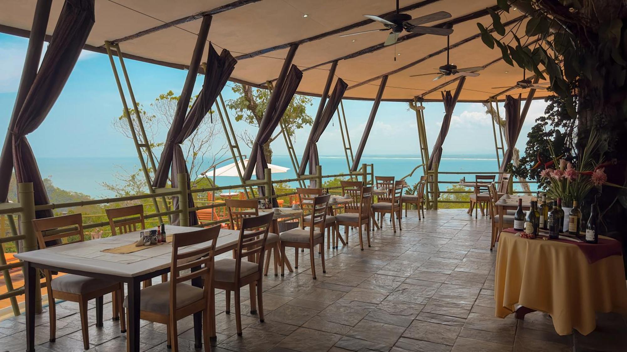 Issimo (adults Only) 4* Manuel Antonio