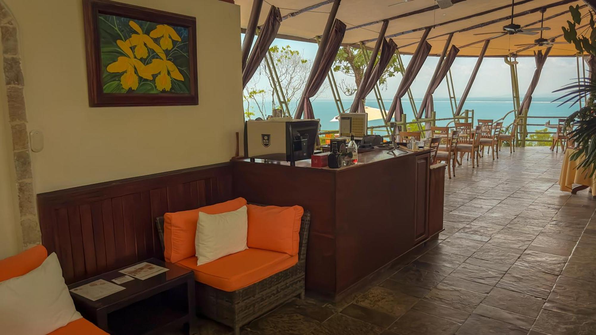 Issimo (adults Only) 4*