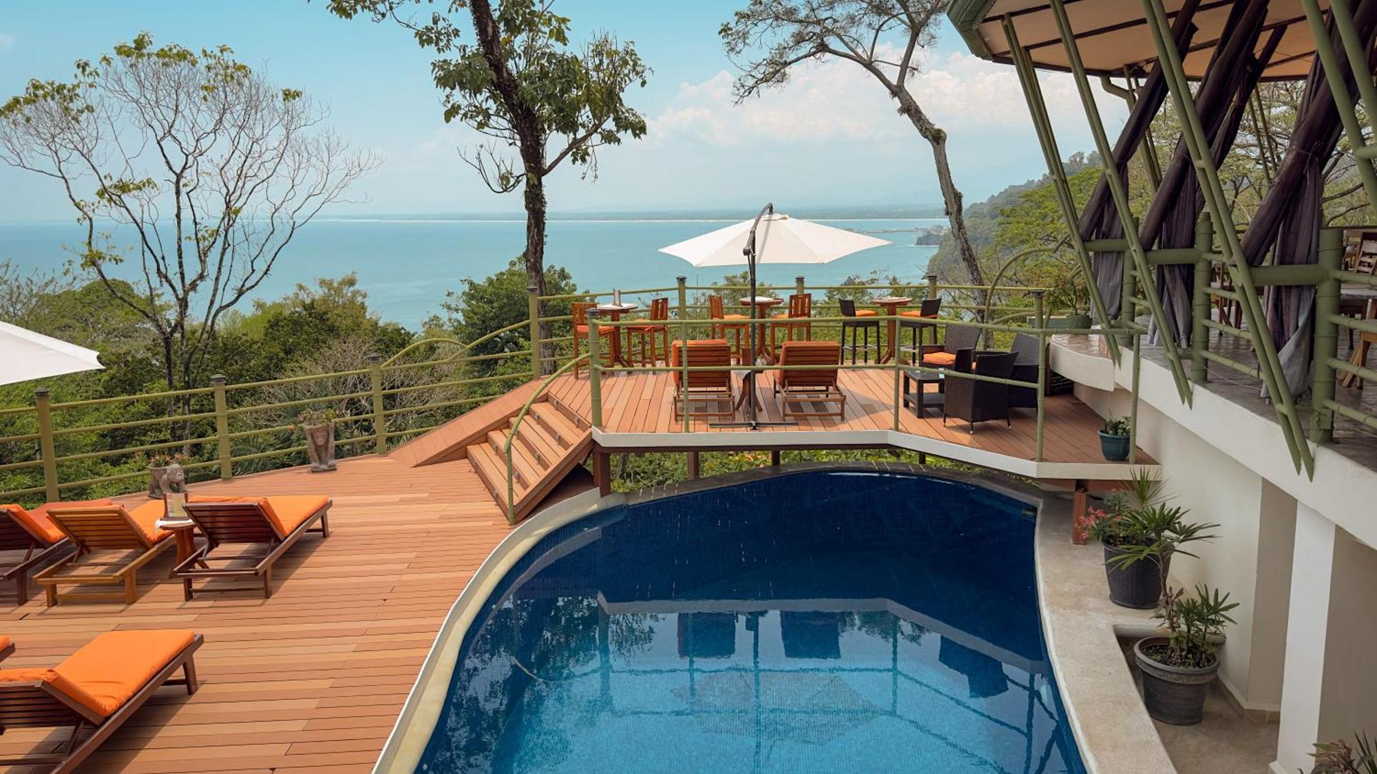 Issimo (adults Only) 4*